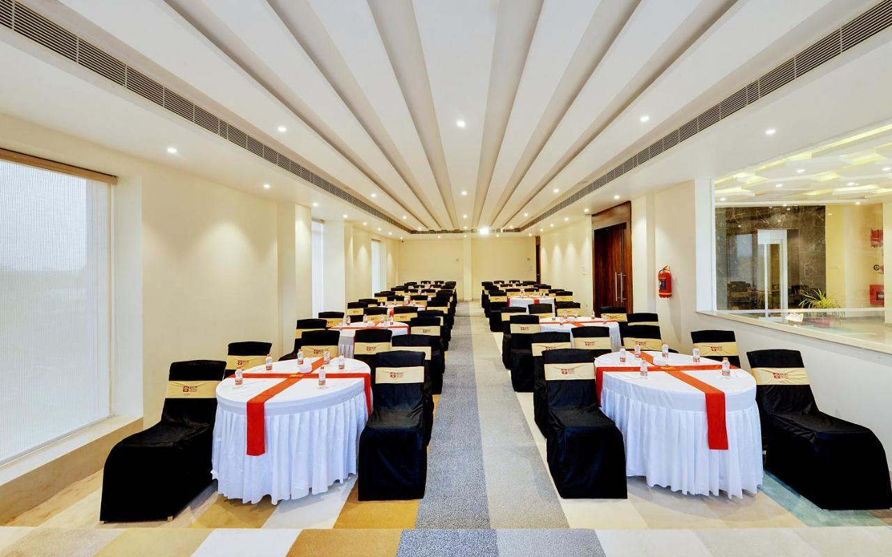 גולבארגה Mastiff Select Gulbarga Hotel מראה חיצוני תמונה